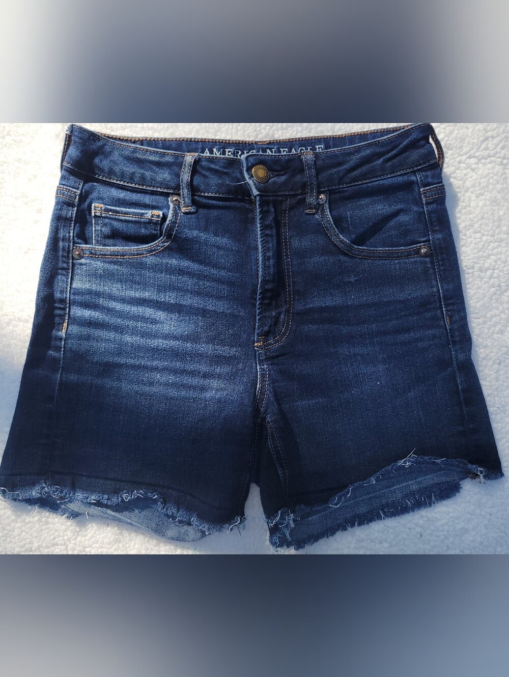 American Eagle Super Stretch Midi Shorts Womens 4 Dark Wash Raw Hem Denim